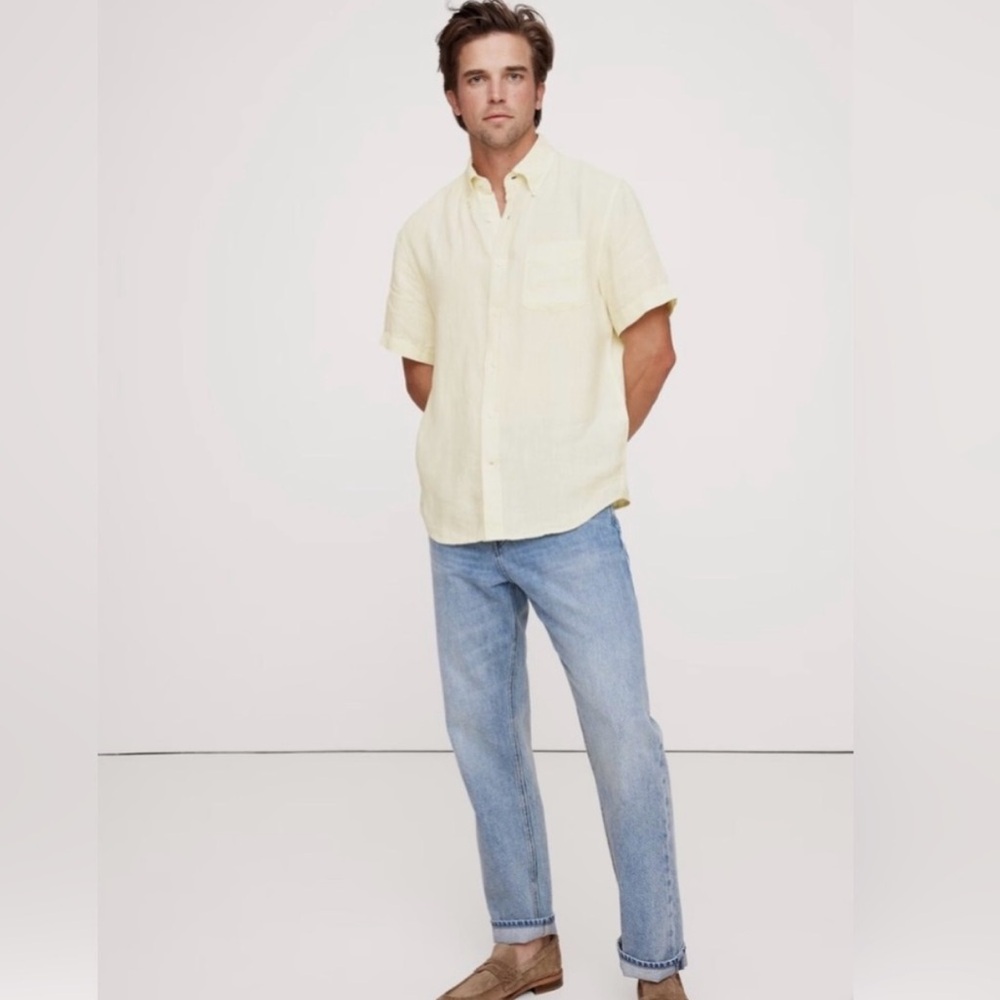 Banana Republic Standard Fit Short Sleeve Linen Shirt 100% Linen Yellow Medium